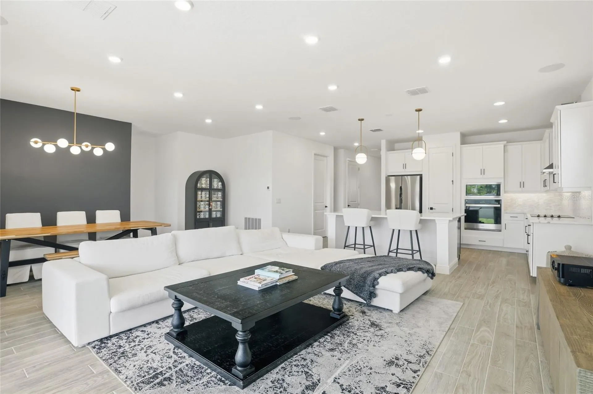 19310 Banfield Place Orlando FL 32827