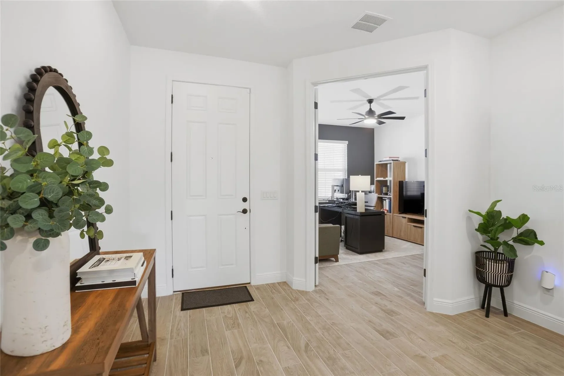 19310 Banfield Place Orlando FL 32827