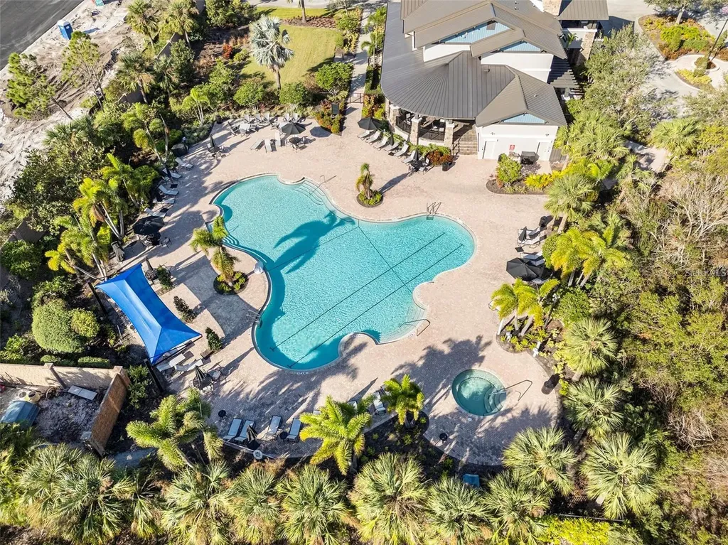 5912 Laurelcrest Glen Palmetto FL 34221
