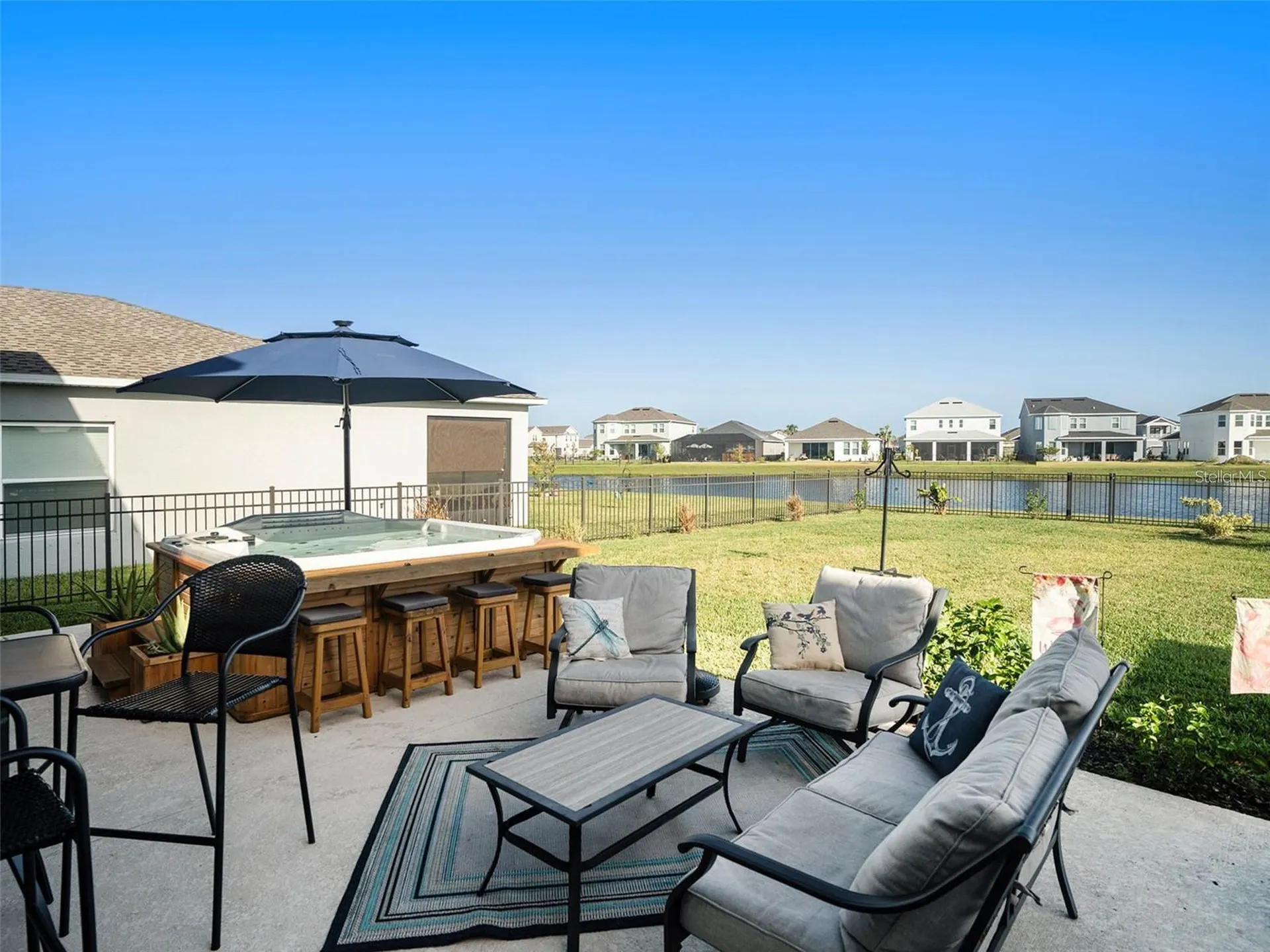 5912 Laurelcrest Glen Palmetto FL 34221
