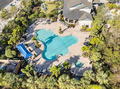 5912 Laurelcrest Glen Palmetto FL 34221