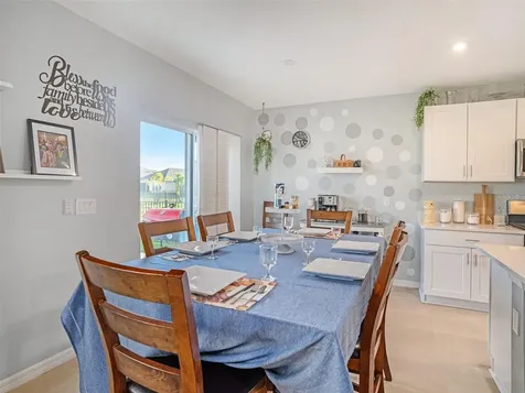 5912 Laurelcrest Glen Palmetto FL 34221