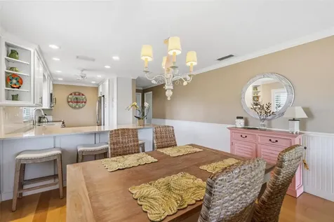 6750 Gulf Of Mexico Drive Longboat Key FL 34228