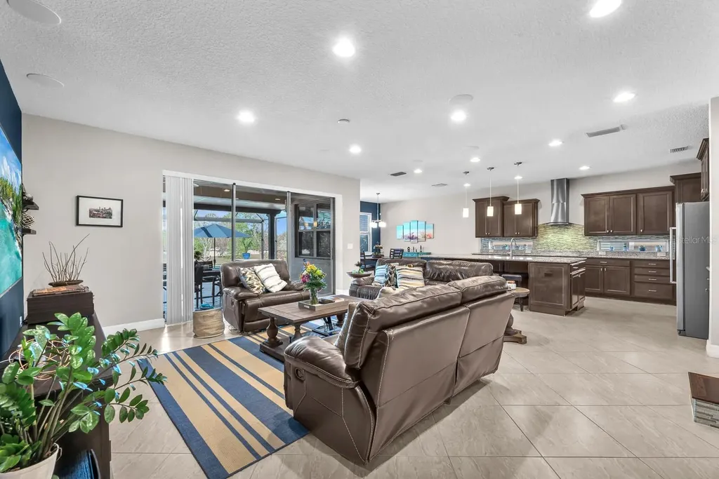 10407 Tree Skylark Place Riverview FL 33569
