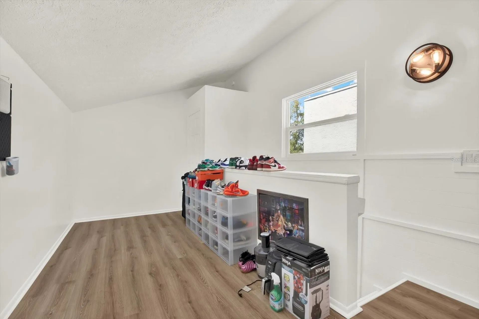 8606 N Semmes Street Tampa FL 33604