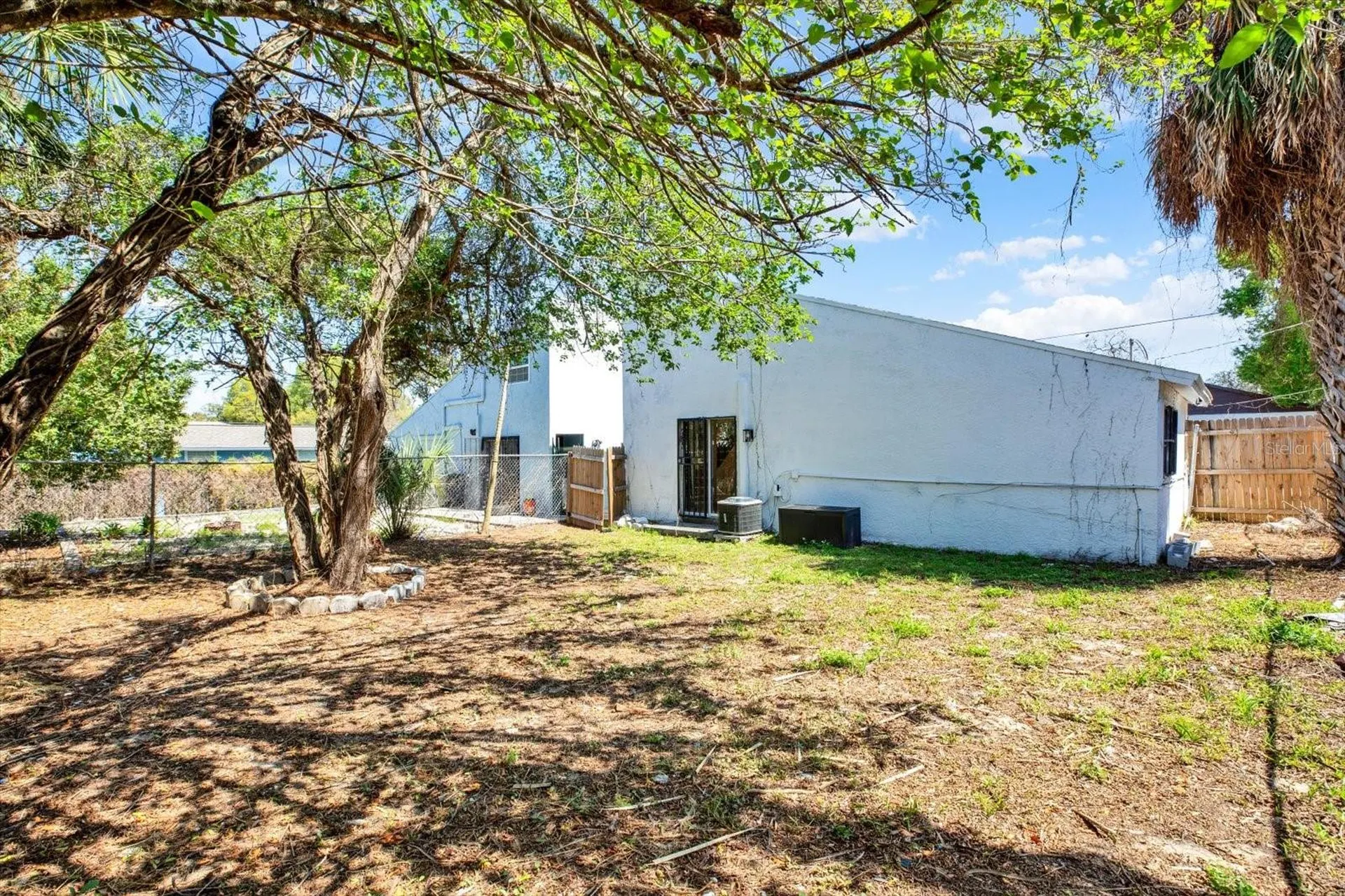 8606 N Semmes Street Tampa FL 33604