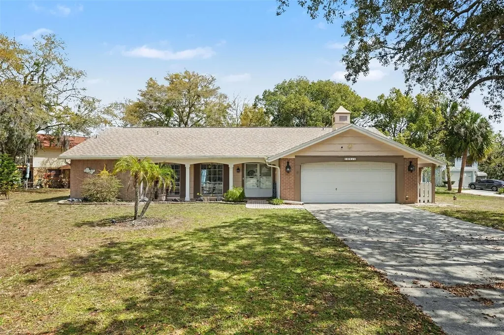 12511 Stone House Loop Hudson FL 34667