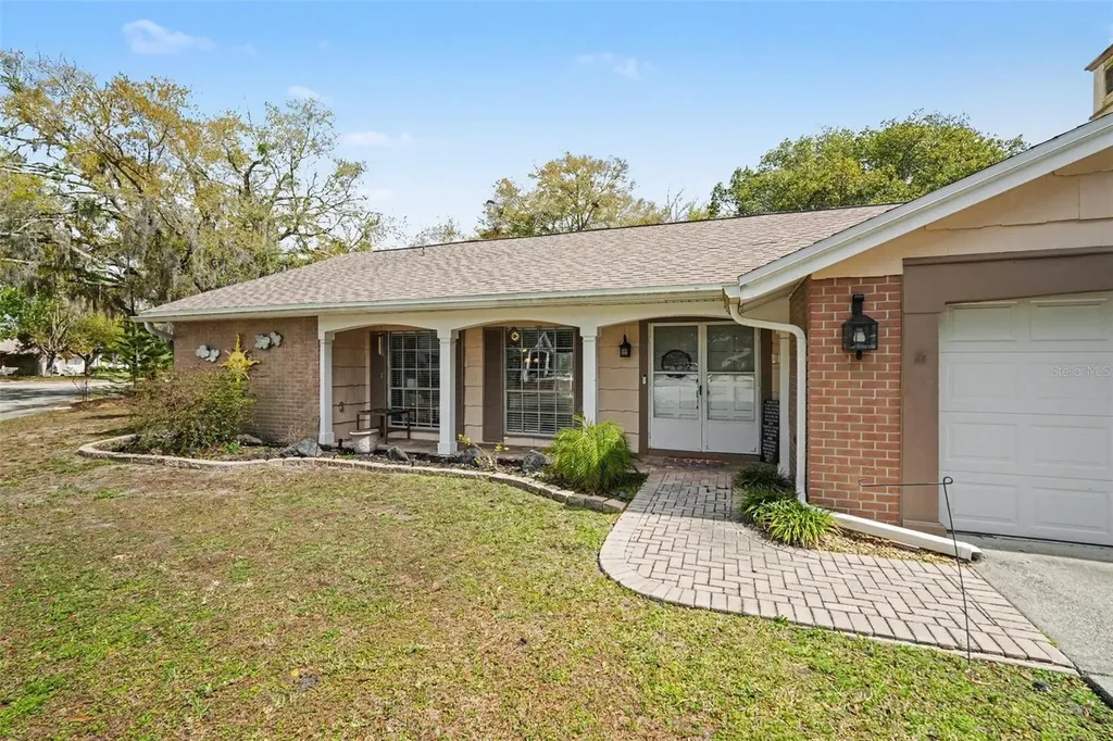 12511 Stone House Loop Hudson FL 34667