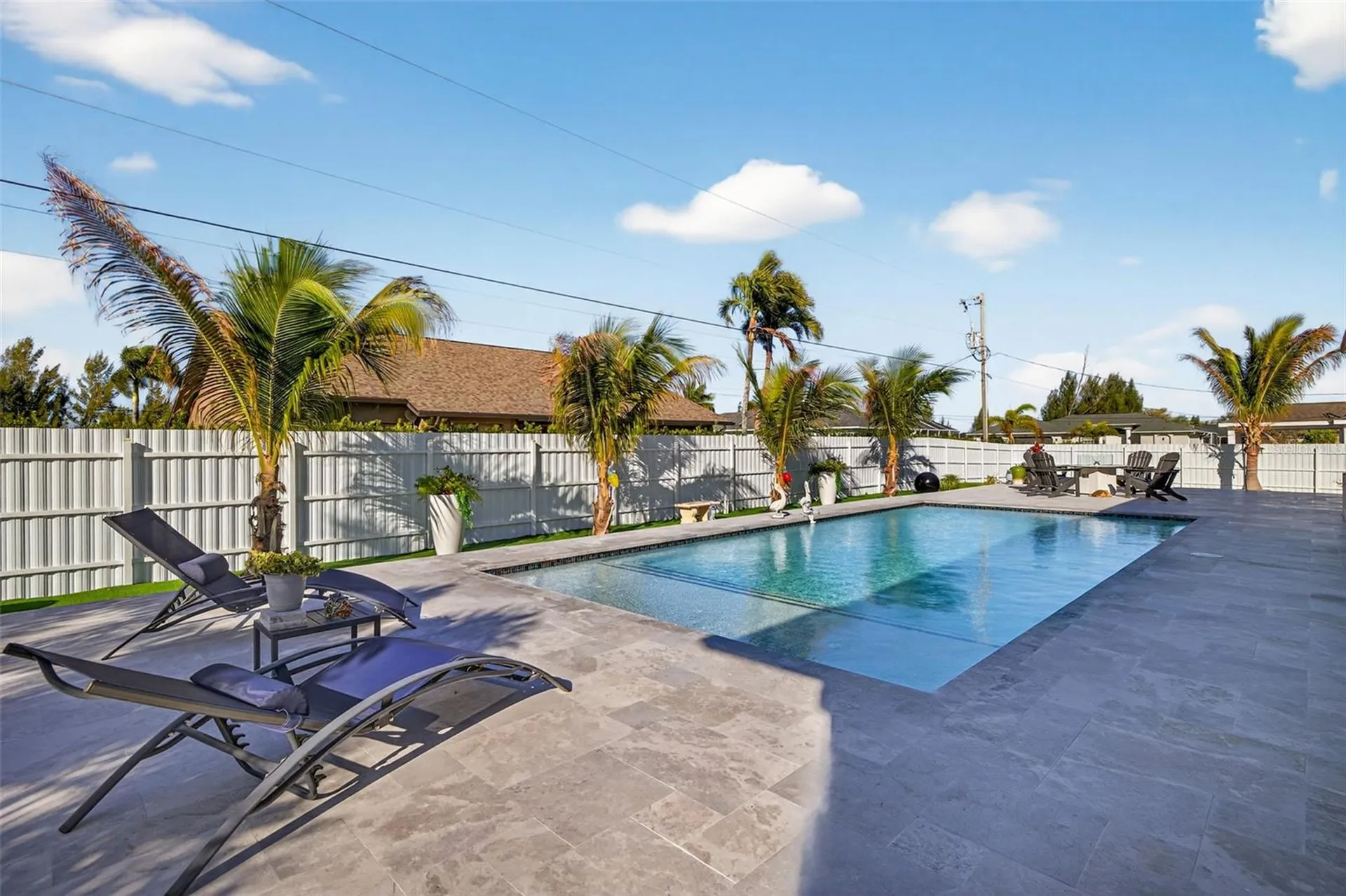 523 SW 23rd Street Cape Coral FL 33991