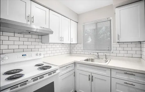 5991 Fairfield Avenue S St Petersburg FL 33707