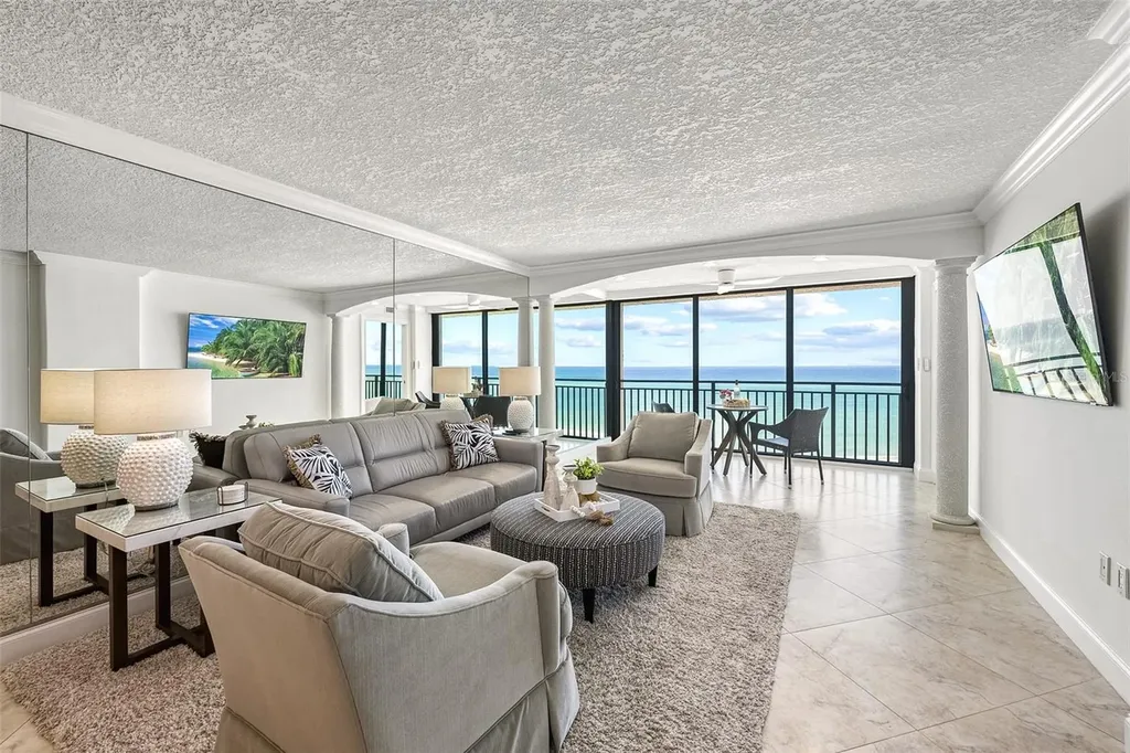 20 Whispering Sands Drive Sarasota FL 34242