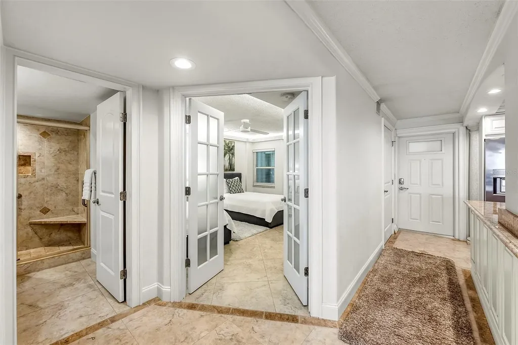 20 Whispering Sands Drive Sarasota FL 34242