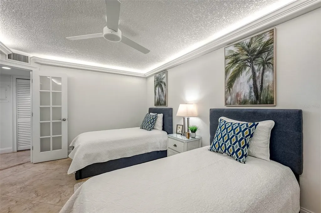 20 Whispering Sands Drive Sarasota FL 34242