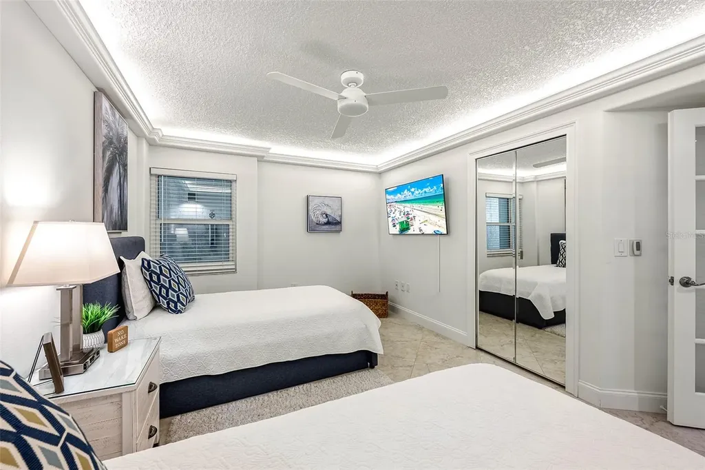20 Whispering Sands Drive Sarasota FL 34242