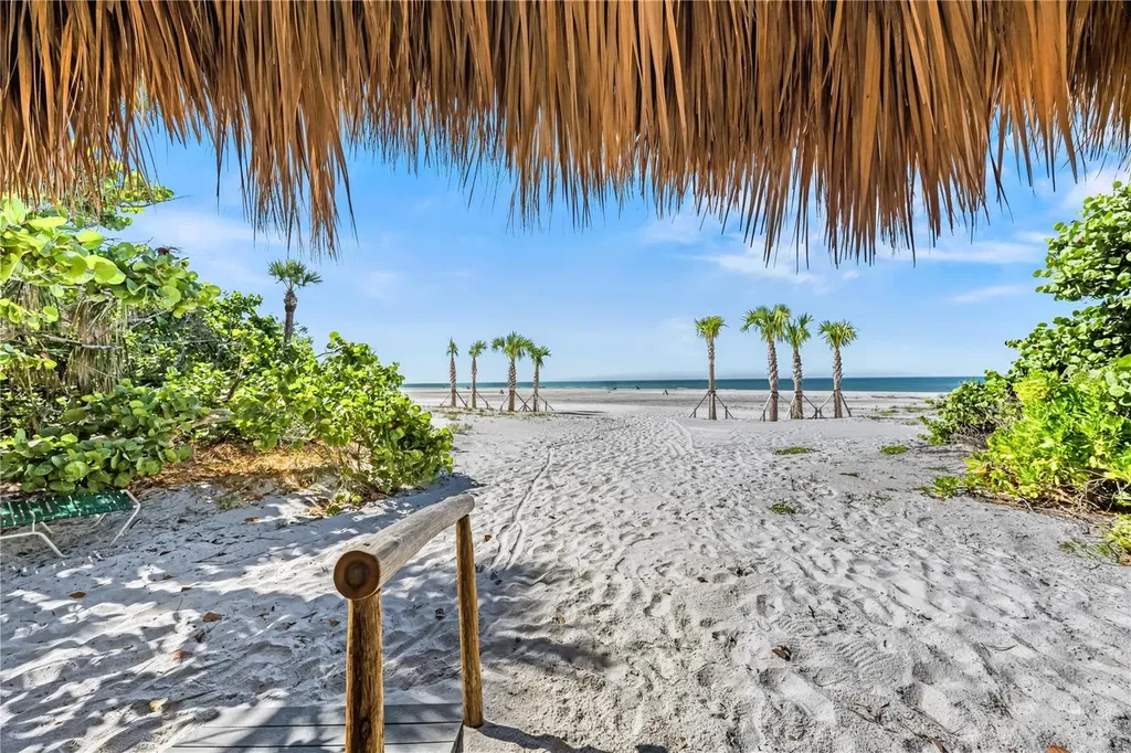 20 Whispering Sands Drive Sarasota FL 34242