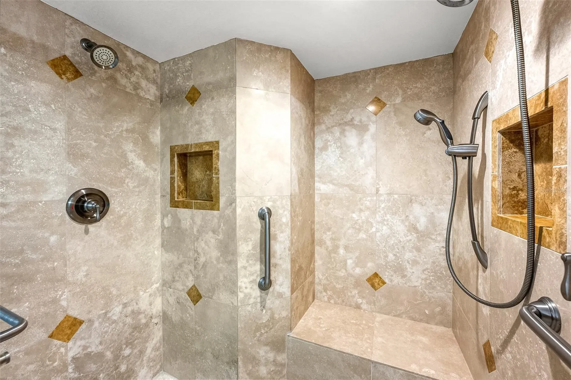20 Whispering Sands Drive Sarasota FL 34242