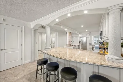 20 Whispering Sands Drive Sarasota FL 34242