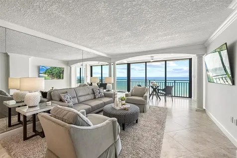 20 Whispering Sands Drive Sarasota FL 34242