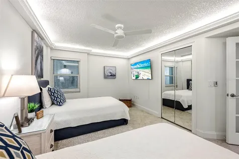 20 Whispering Sands Drive Sarasota FL 34242