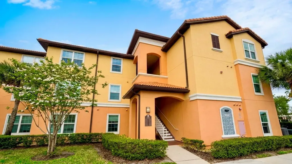 5483 Vineland Road Orlando FL 32811