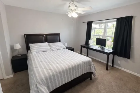 5483 Vineland Road Orlando FL 32811
