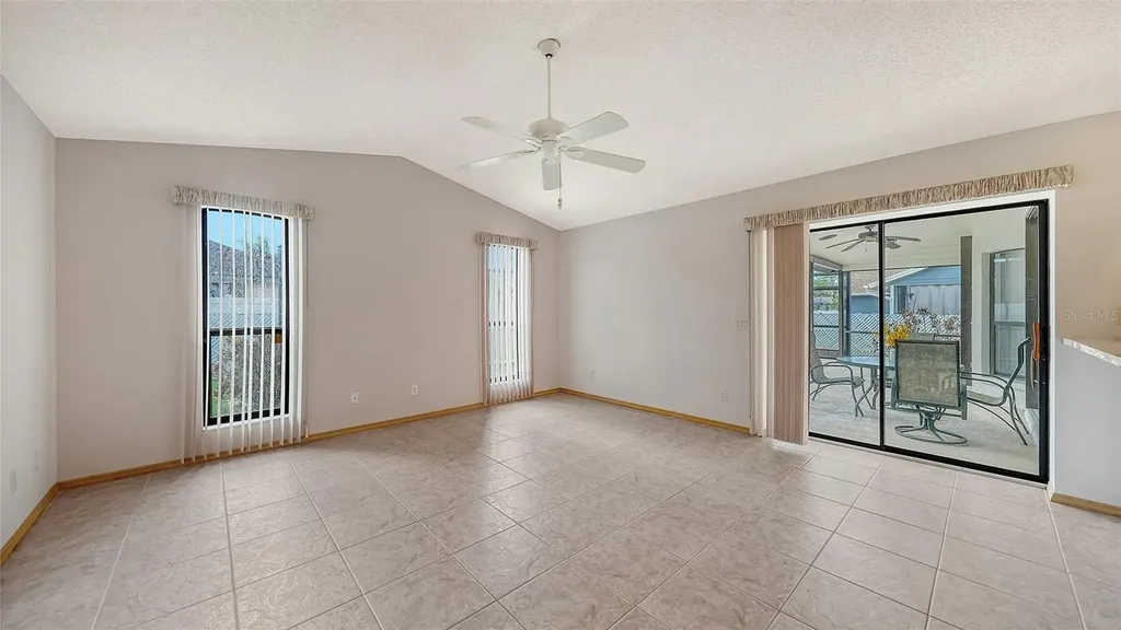 5594 Wilde Oak Way Sarasota FL 34232