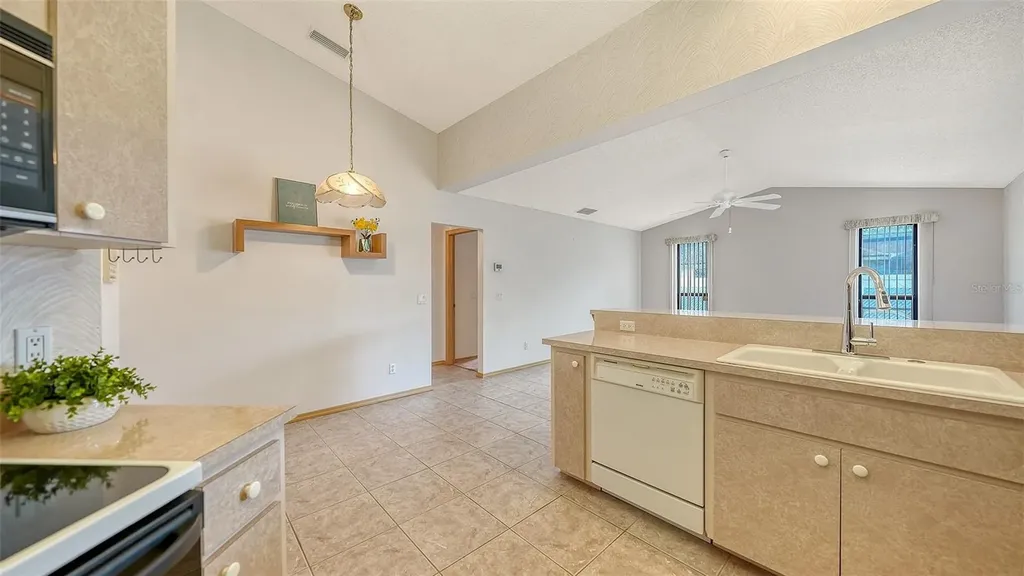 5594 Wilde Oak Way Sarasota FL 34232