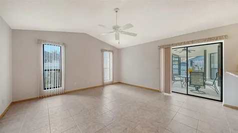 5594 Wilde Oak Way Sarasota FL 34232