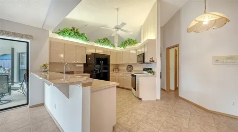 5594 Wilde Oak Way Sarasota FL 34232