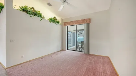 5594 Wilde Oak Way Sarasota FL 34232