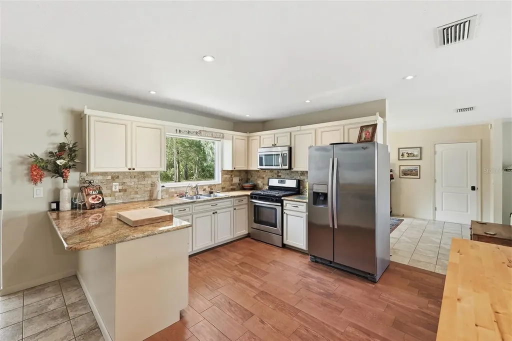 4064 N Concord Drive Crystal River FL 34428