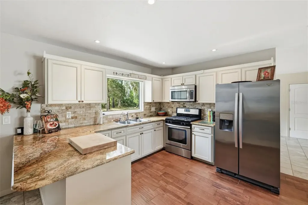 4064 N Concord Drive Crystal River FL 34428