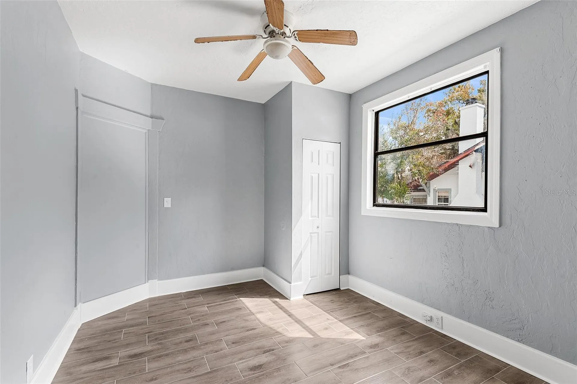122 S Garfield Avenue Deland FL 32724