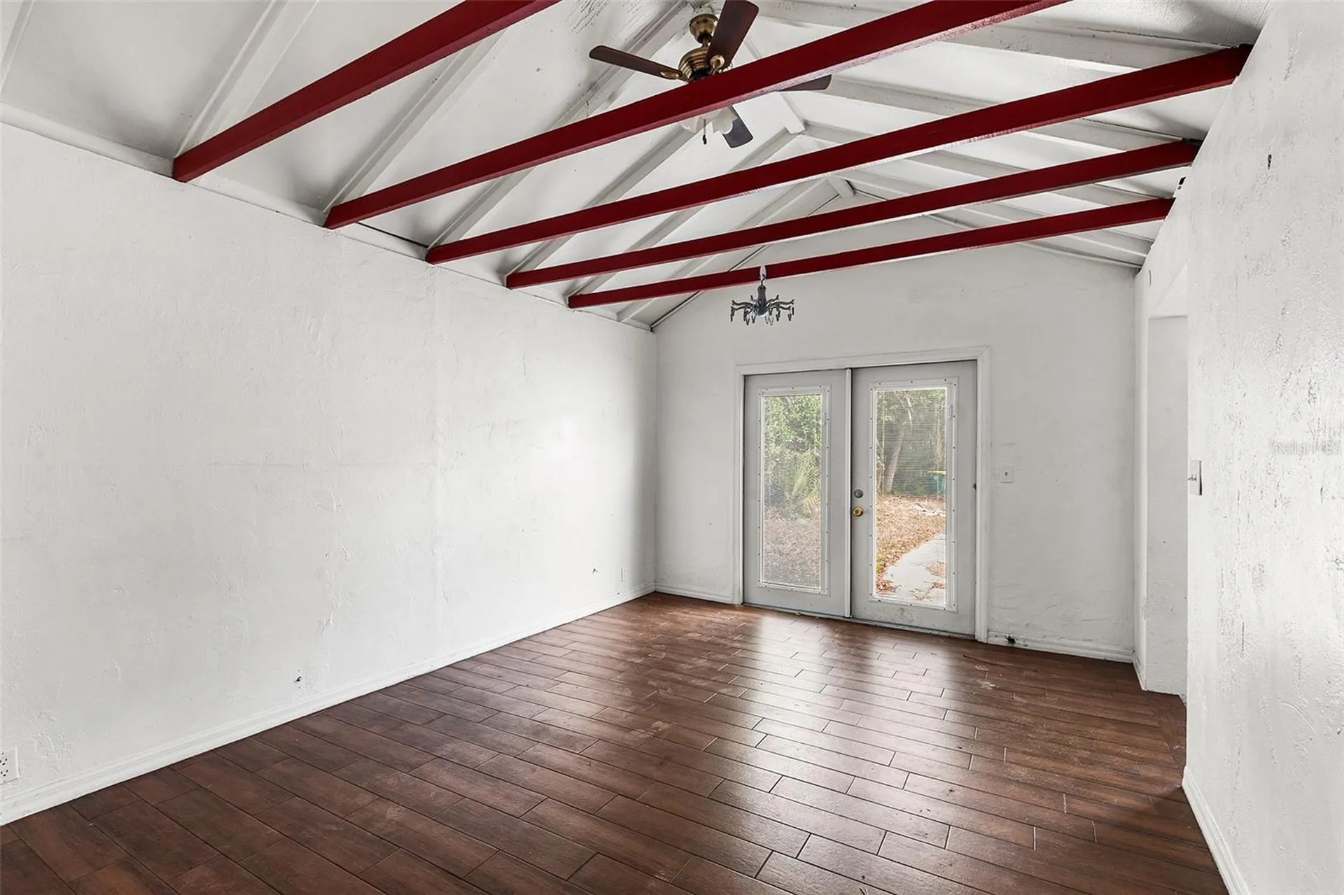 122 S Garfield Avenue Deland FL 32724