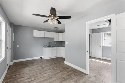 122 S Garfield Avenue Deland FL 32724