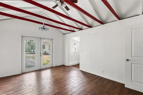122 S Garfield Avenue Deland FL 32724