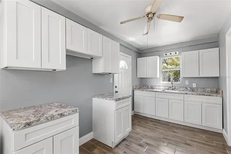 122 S Garfield Avenue Deland FL 32724