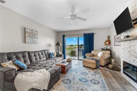 3753 46th Avenue S St Petersburg FL 33711