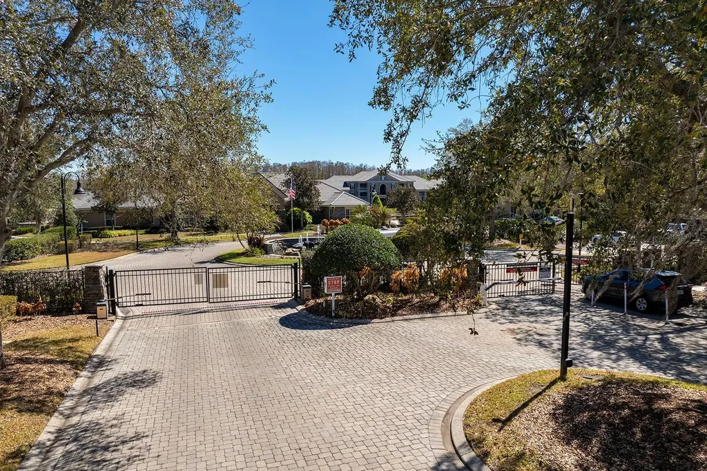 2015 Reston Road Orlando FL 32837