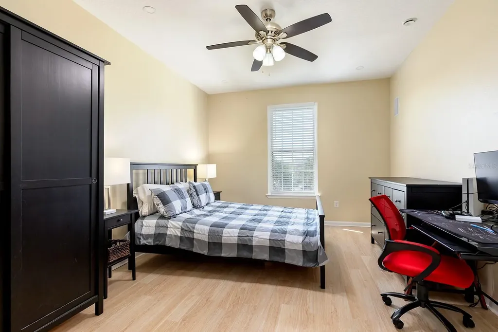 2015 Reston Road Orlando FL 32837
