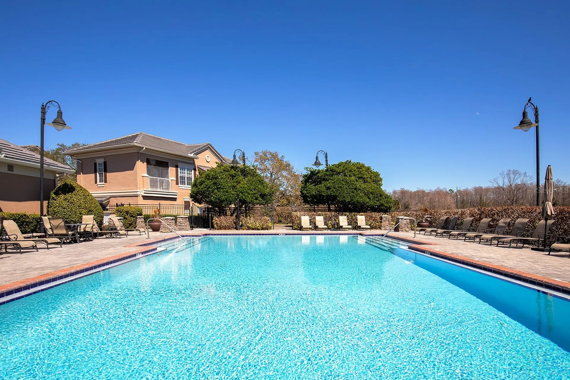 2015 Reston Road Orlando FL 32837