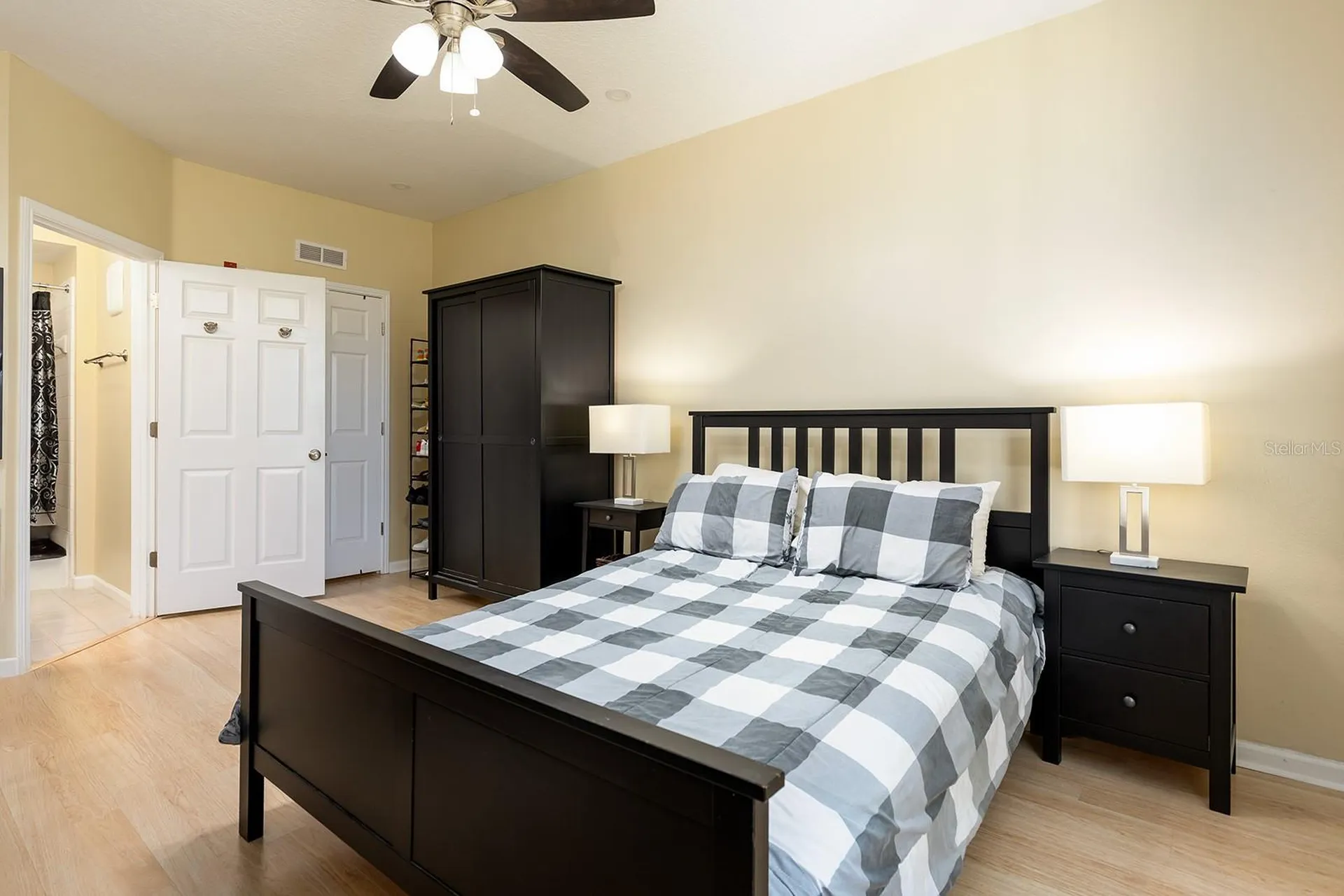 2015 Reston Road Orlando FL 32837