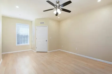 2015 Reston Road Orlando FL 32837