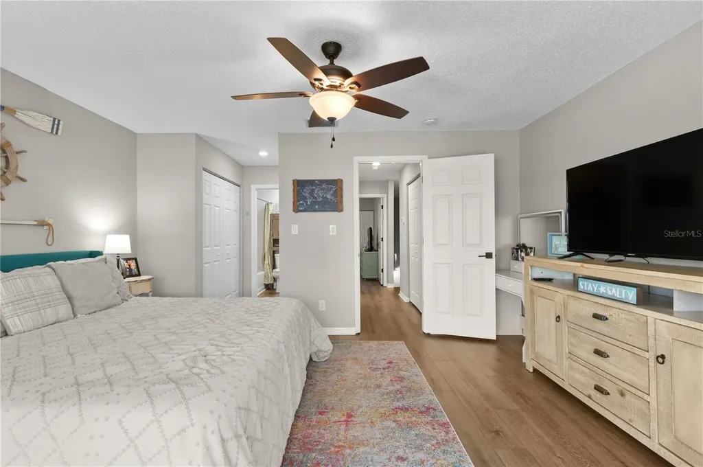 1752 Stickney Point Road Sarasota FL 34231