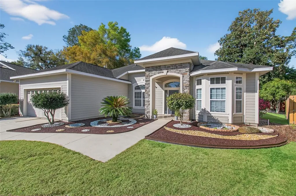 3762 SW 74th Drive Gainesville FL 32608