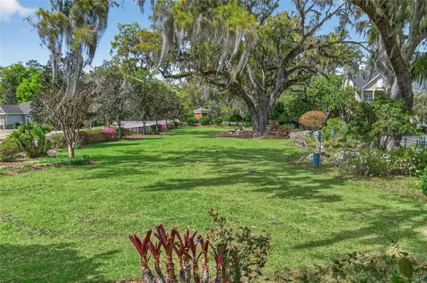 3762 SW 74th Drive Gainesville FL 32608