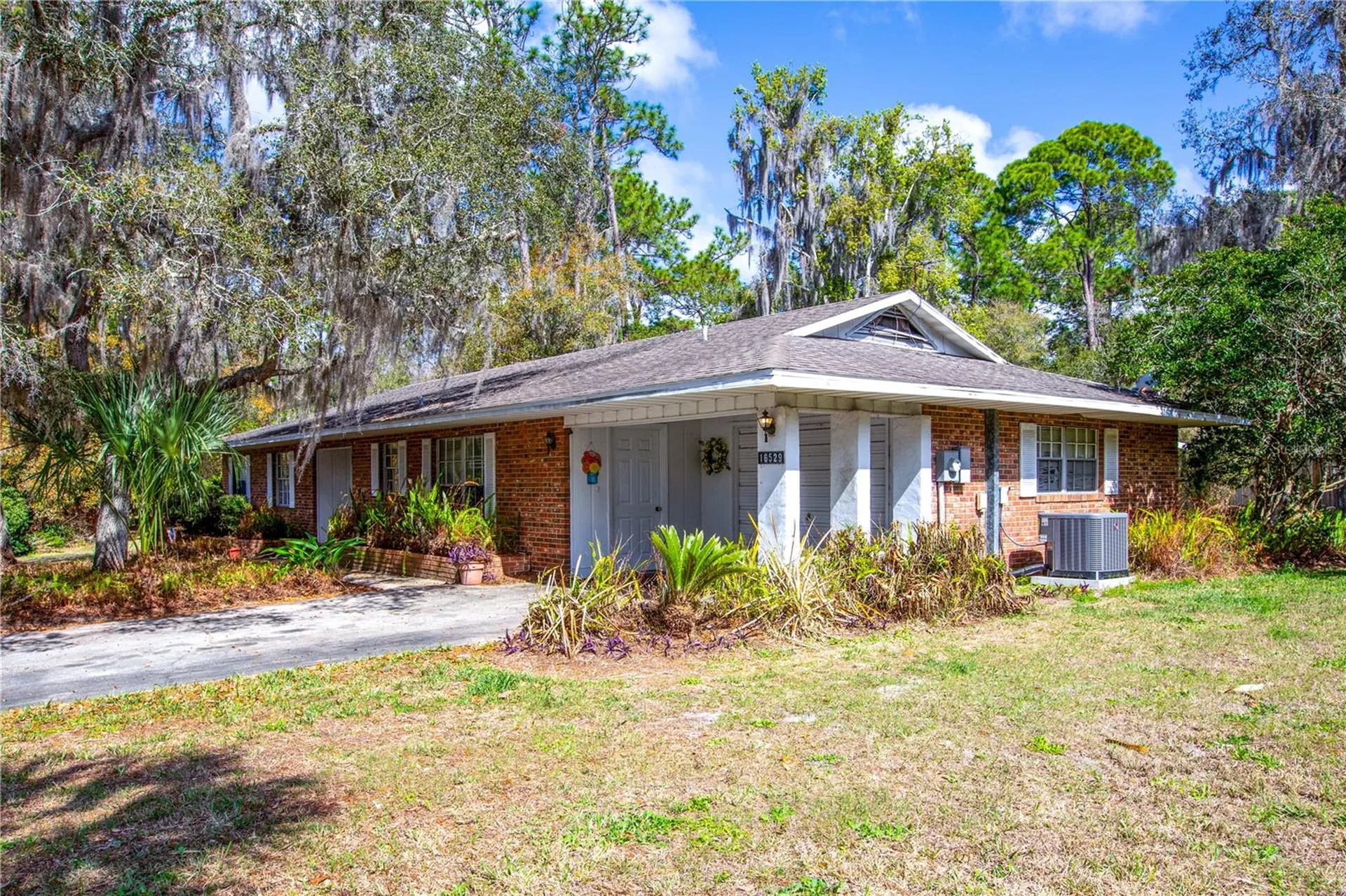 16529 Orange Avenue Umatilla FL 32784