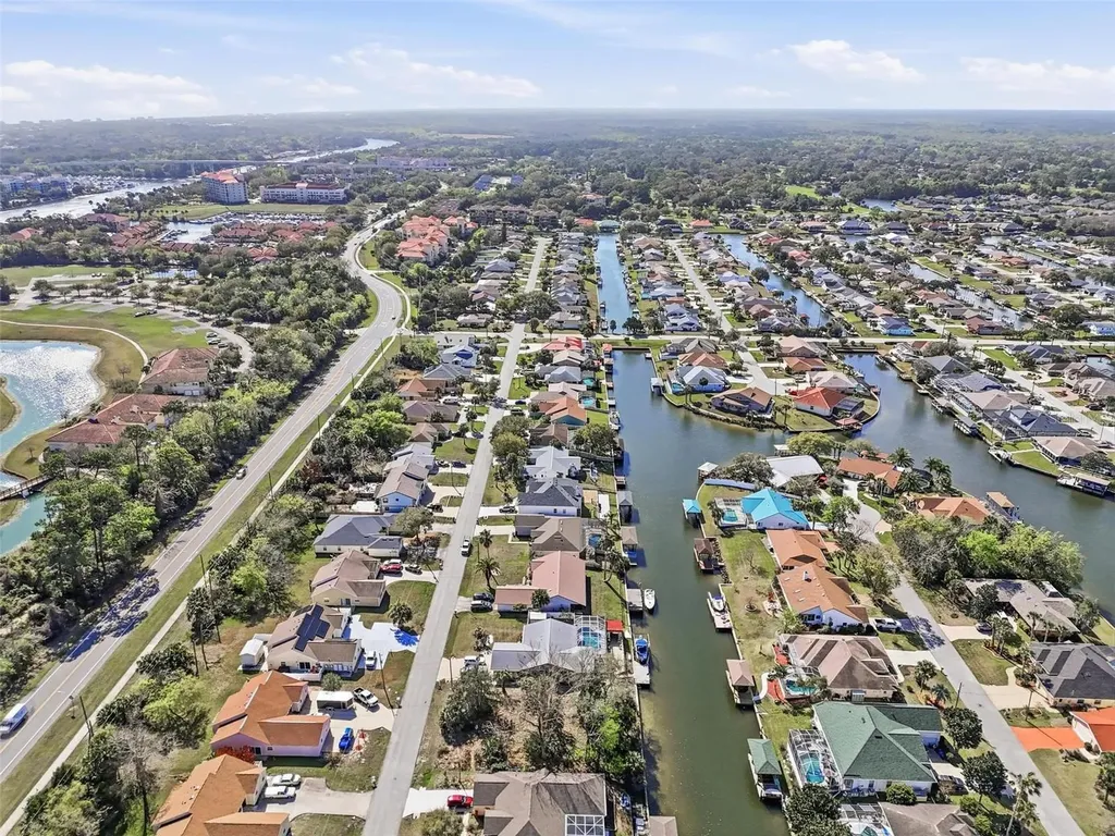 35 Coral Reef Court N Palm Coast FL 32137