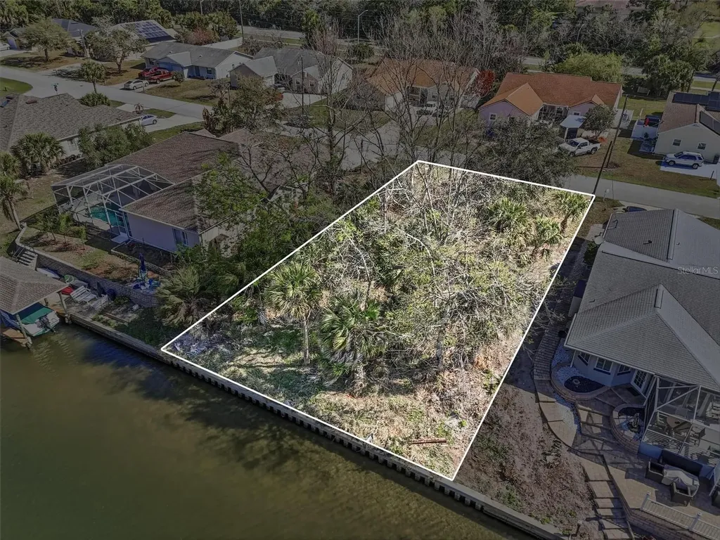 35 Coral Reef Court N Palm Coast FL 32137