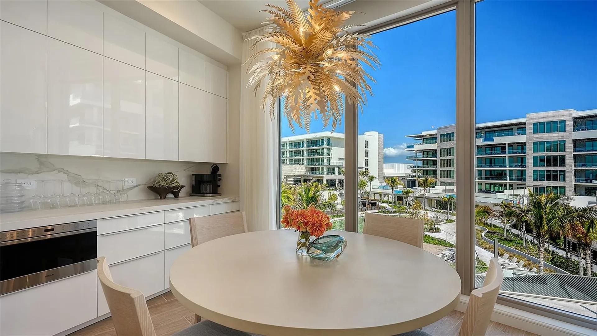 1561 Gulf Of Mexico Drive Longboat Key FL 34228